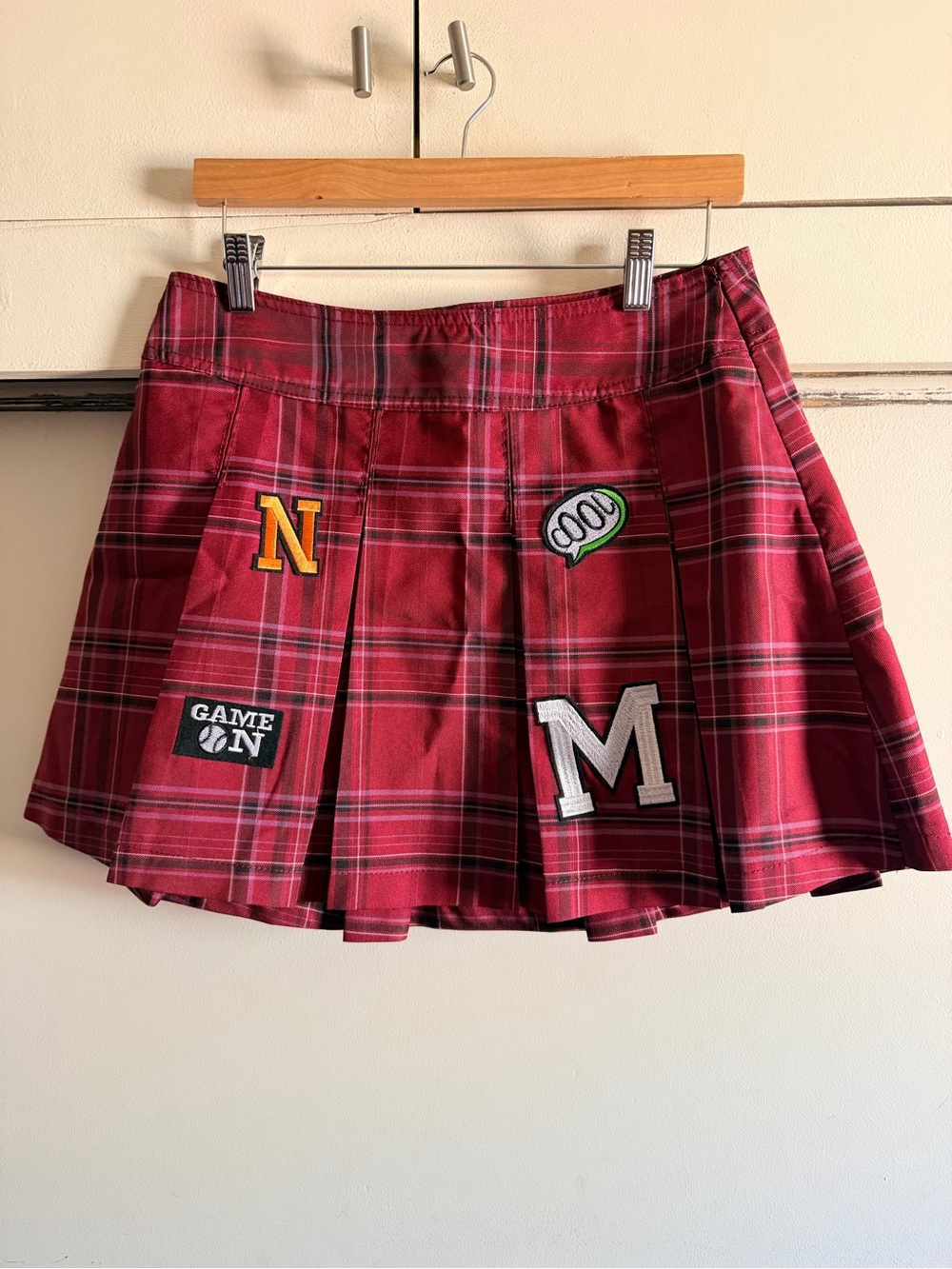 No Boundaries Women’s Red Plaid Patchwork Pleated Mini Skirt